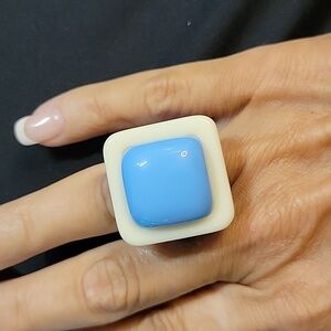 BOLD RETRO MOD LAYERED SQUARE RING